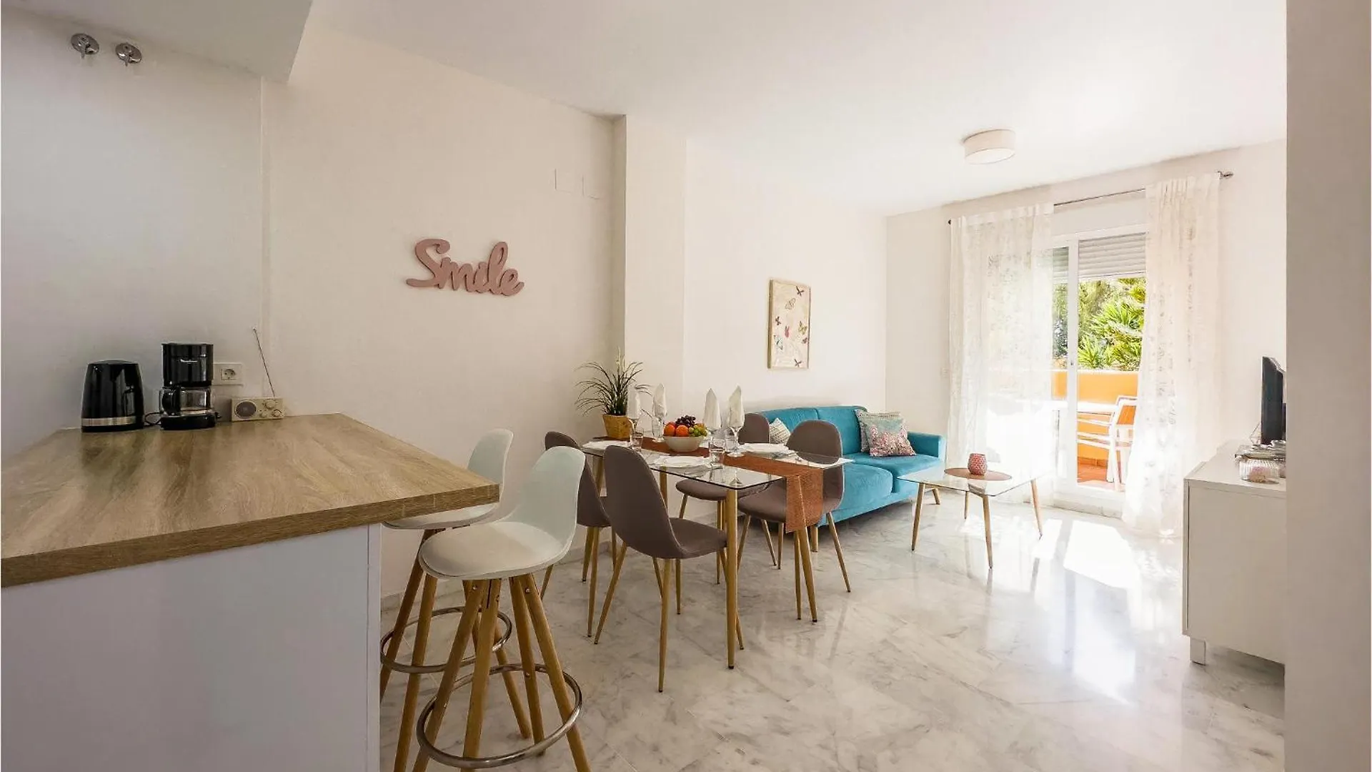 Gorgeous Apartment In Fuengirola With Wifi
