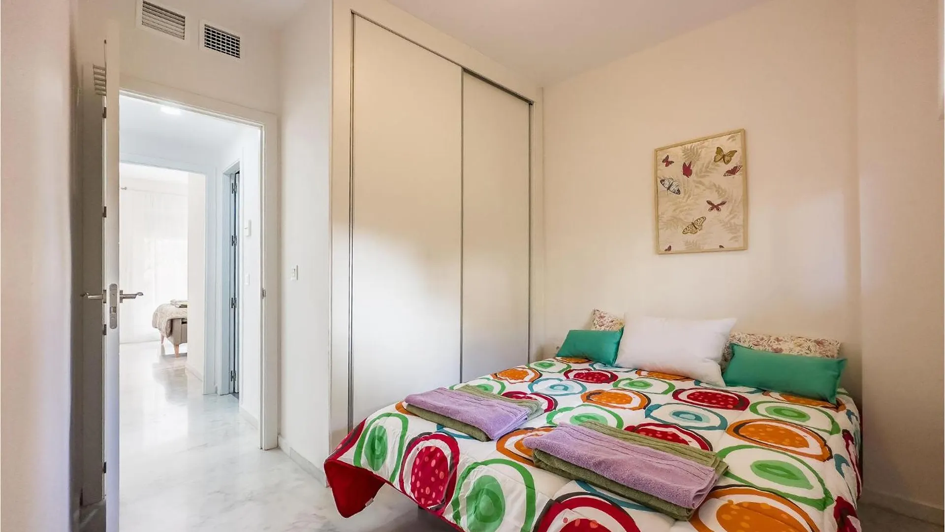 Gorgeous Apartment In Fuengirola With Wifi 0*,  Spain