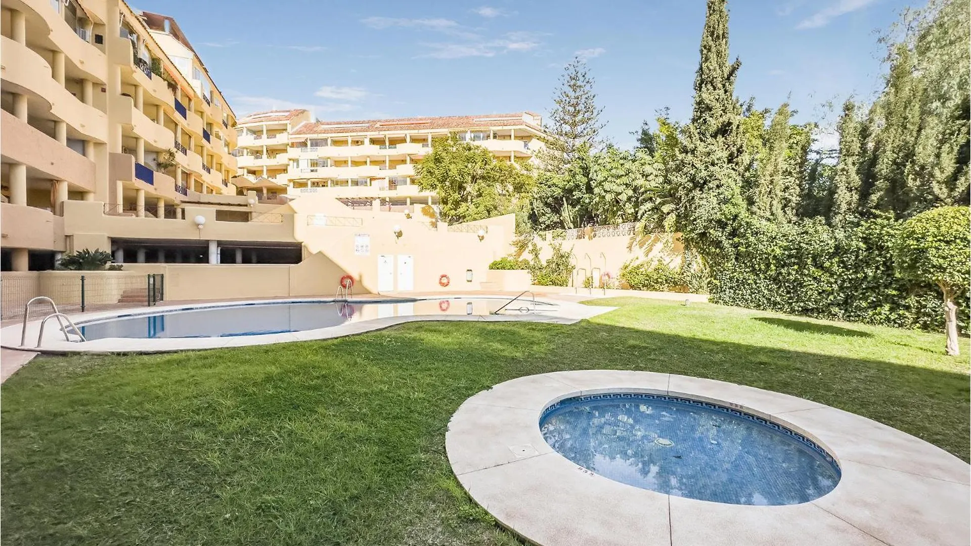 Gorgeous Apartment In Fuengirola With Wifi
