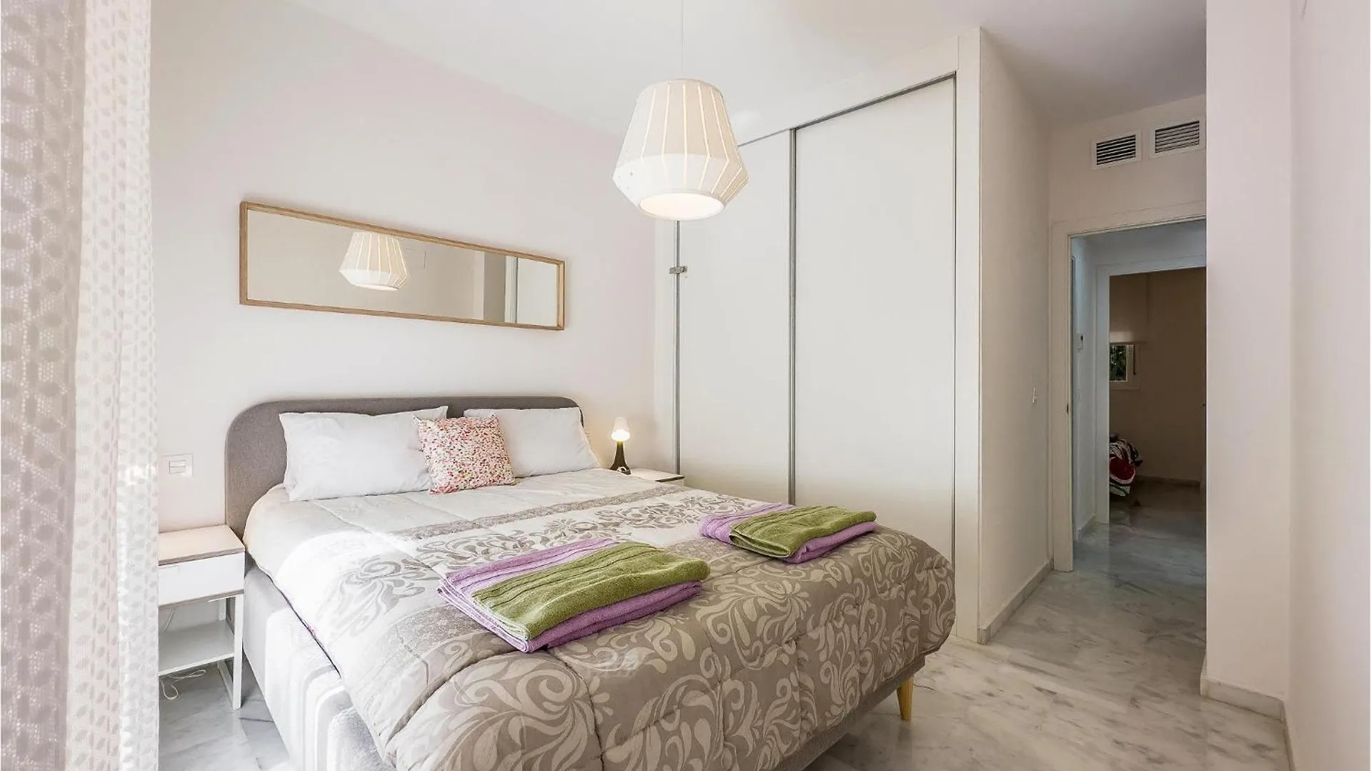Gorgeous Apartment In Fuengirola With Wifi